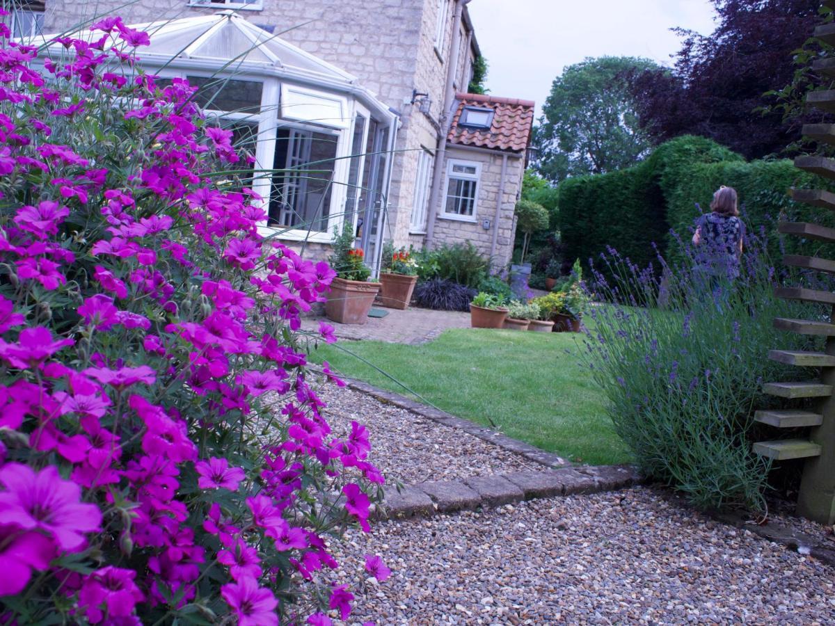 Castle View Villa Helmsley Exterior foto
